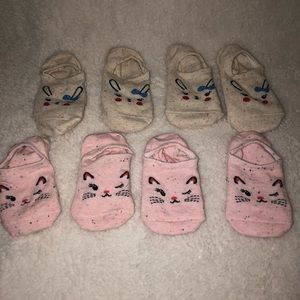 ❄️ Animal Lover Socks Pick Your Color❄️